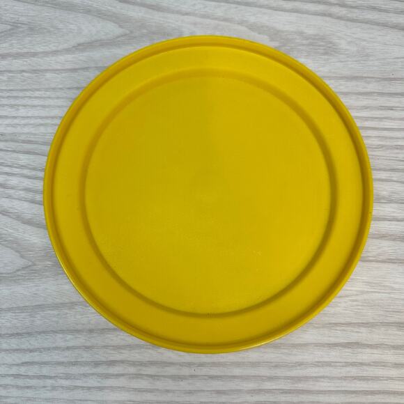 Tupperware Vtg 1207-43 Yellow Replacement Seal N Serve Duo Seal Lid 7" Round - Picture 3 of 4
